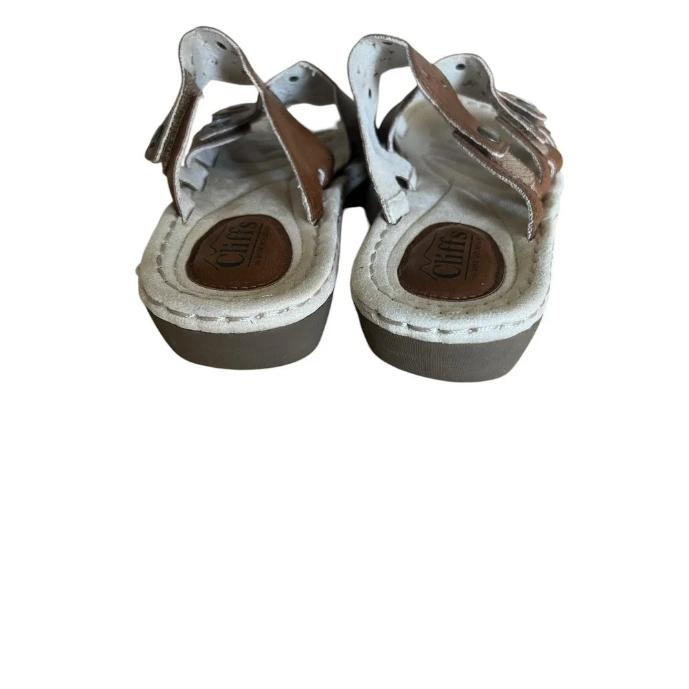 Women's CLIFFS By White Mountain Sandals Caring Size 9.5M‎ Super Cute